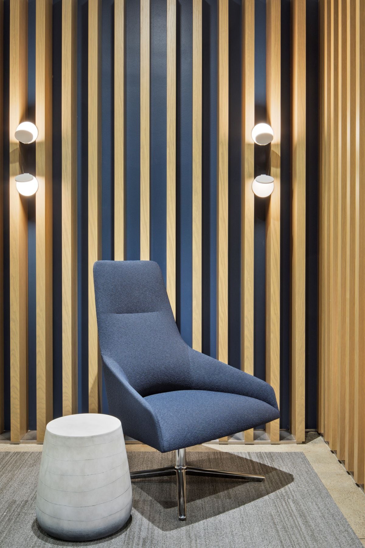 koncept Gravy Wall Sconce