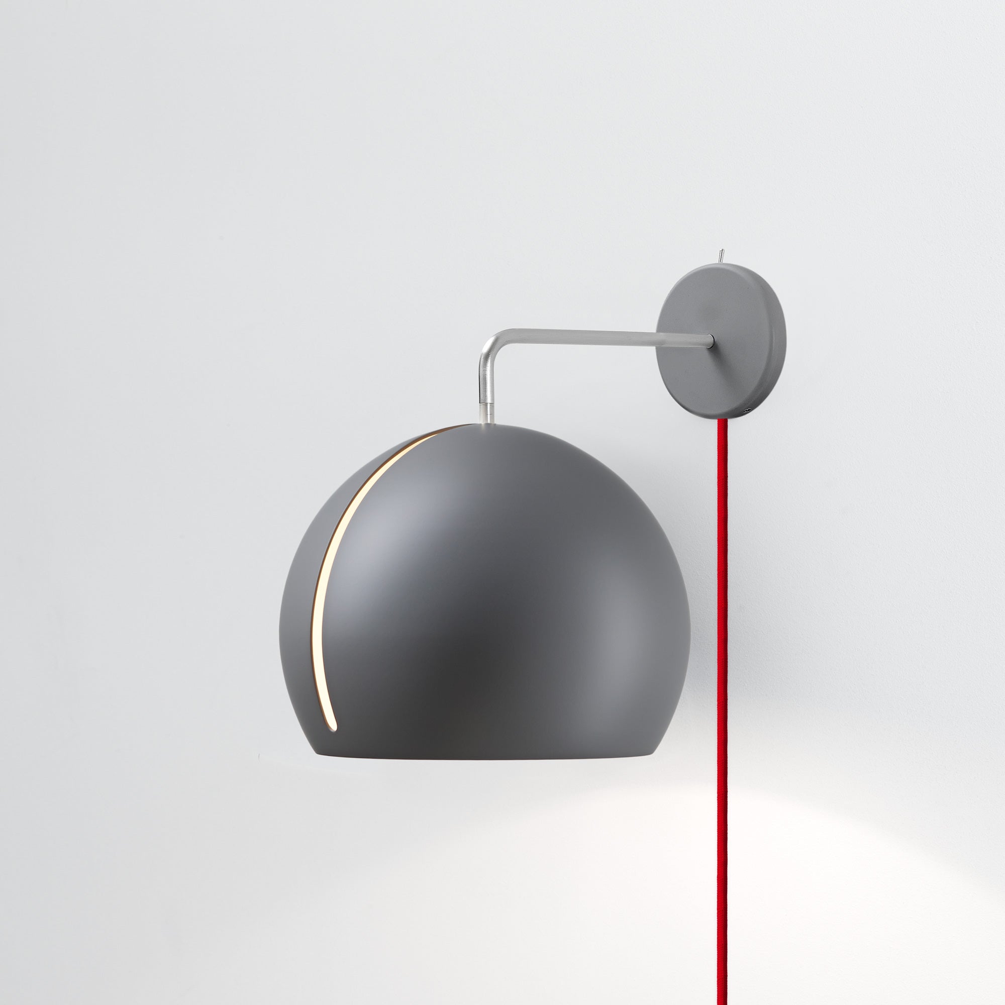 NYTA Tilt Globe Wall
