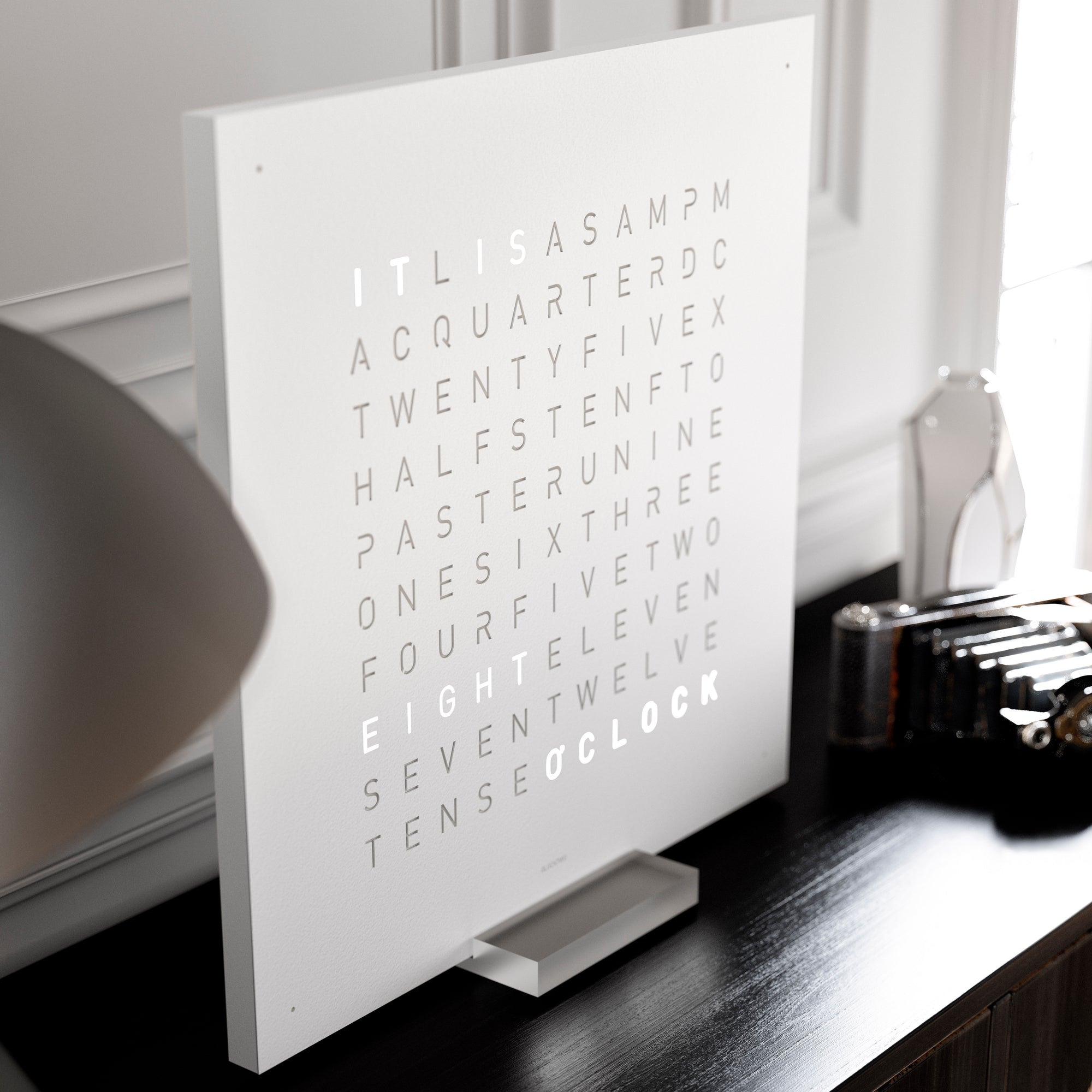 QLOCKTWO EARTH 45
