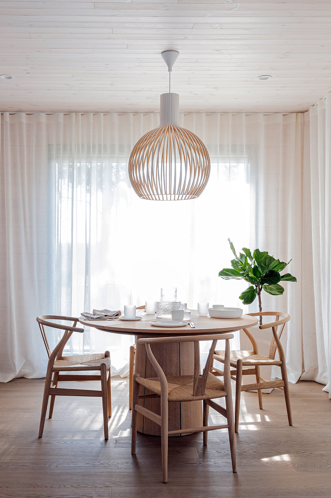 Kontio House Villa Myötätuuli.
Housing Fair '22. Naantali, Finland.
Interior design by Piia Kalliomäki.
Photo by Kati Pilli-Sihvola / Kontiotuote Oy.